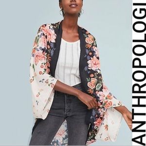 *NEW* Akemi + Kin Multicolor Floral Cocoon Kimono
